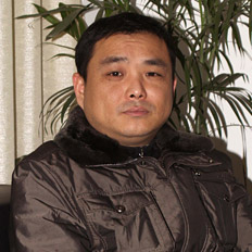 陳駿