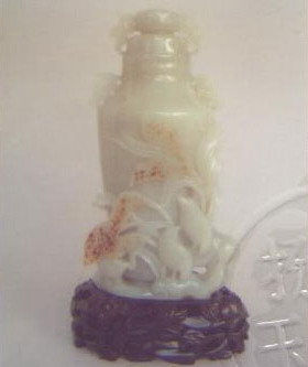 白玉籽《歲歲平安瓶》