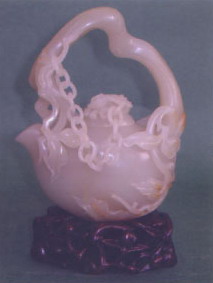 白玉籽《單鏈桃壺》