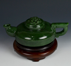 碧玉《壺》