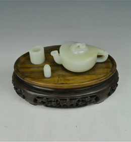 白玉籽《套壺》